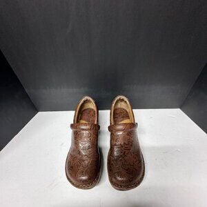 BOC Born Concept Peggi Clogs Woman's Size 9